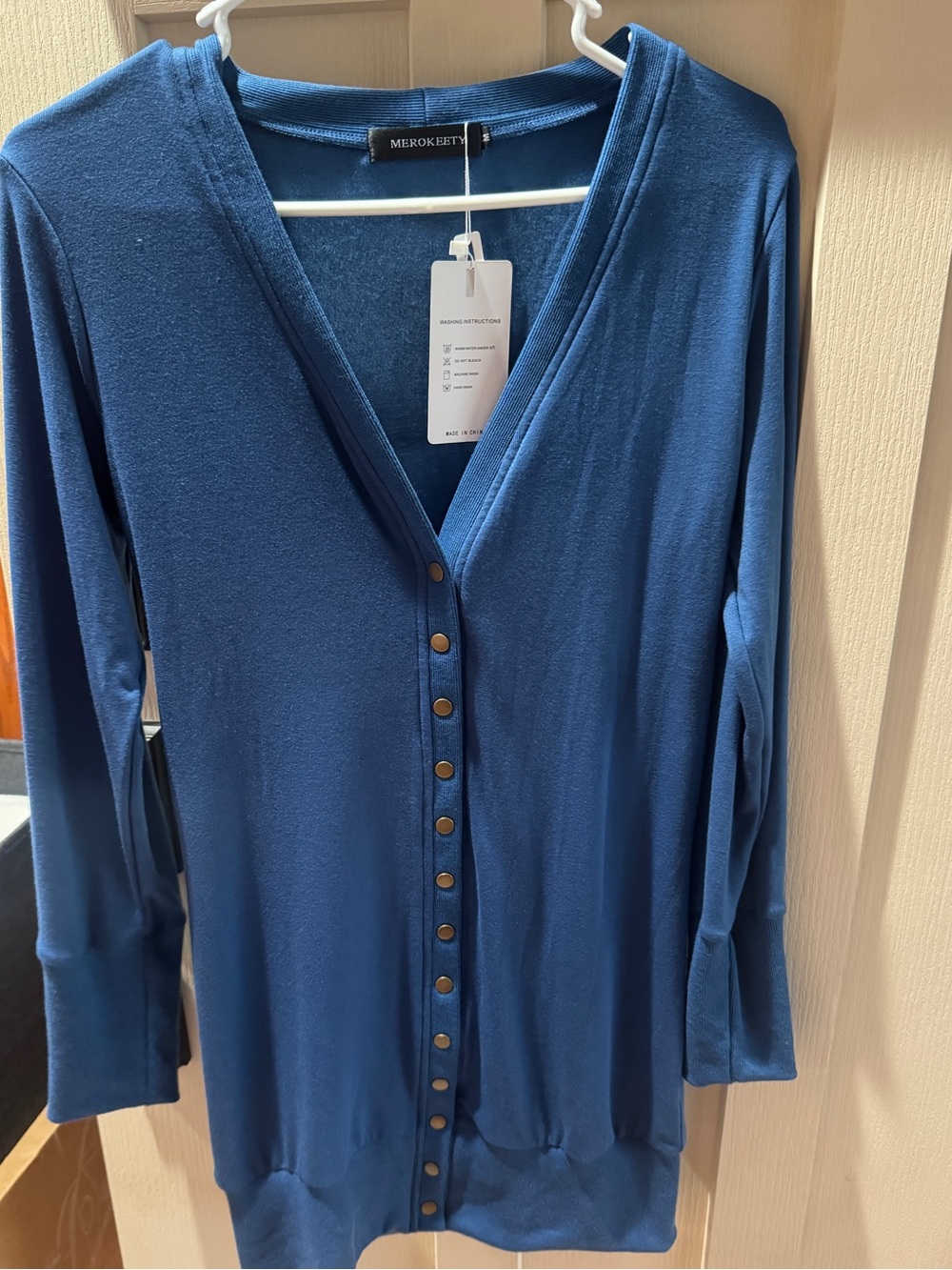 Merokeety Blue Button-Front V-Neck Cardigan